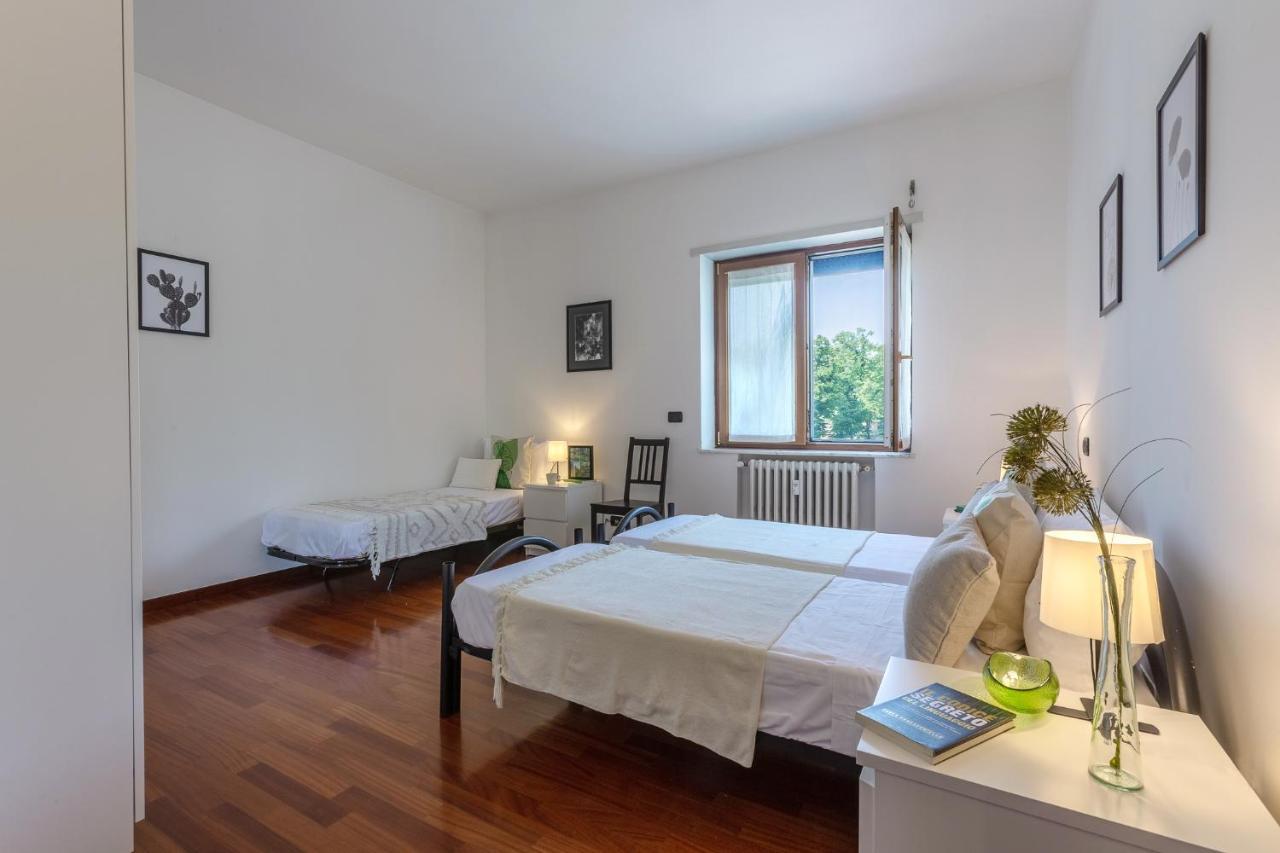 Prospettiva Corso Giovecca Apartment Ferrara Exterior foto