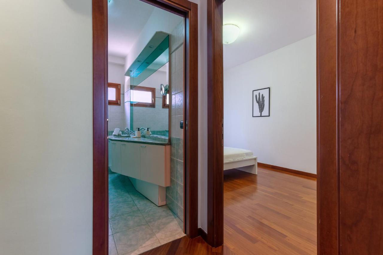 Prospettiva Corso Giovecca Apartment Ferrara Exterior foto